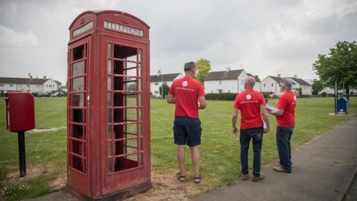 Partidarios del 'Leave' preparan la campaña en un complejo residencial en Gloucestershire, Inglaterra.