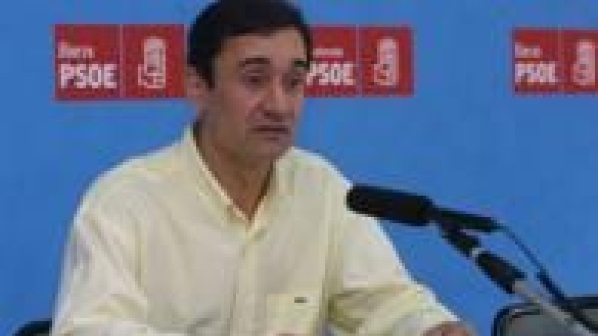 El candidato del PSOE en Toreno, José Luis Merino