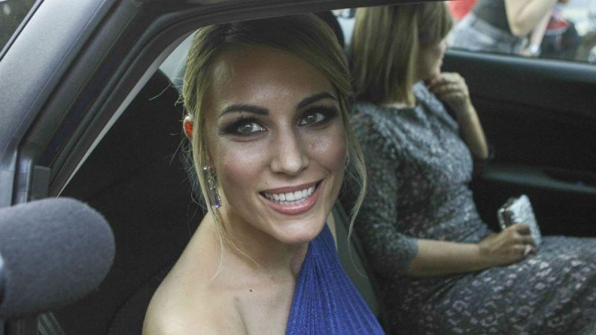 POSADO VERANIEGO: Edurne también se desnuda en Instagram