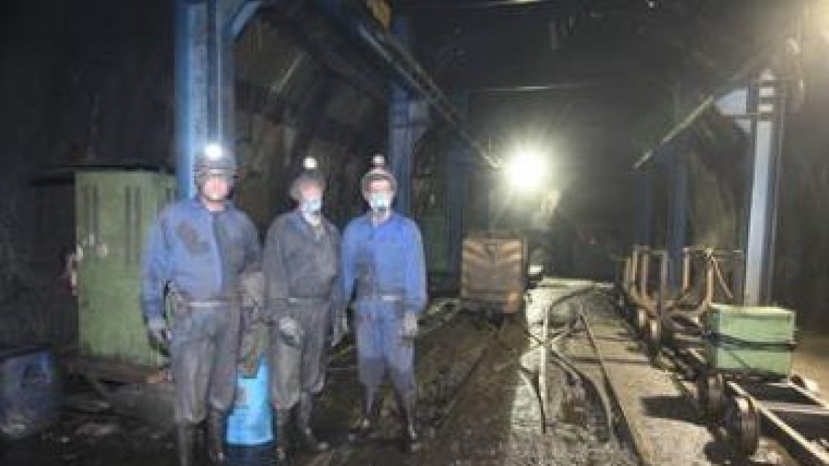 Los mineros sufren el impago de los salarios por problemas de tesorería de las empresas.