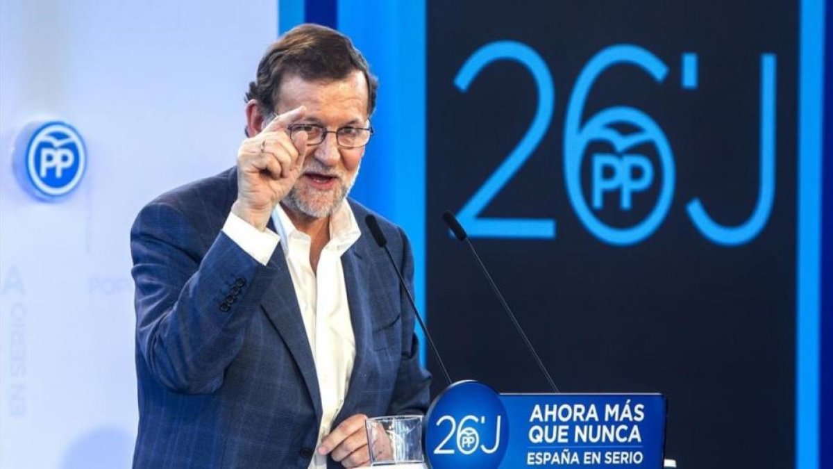 El presidente del Gobierno en funciones, Mariano Rajoy, en un acto en Durango el pasado sábado.