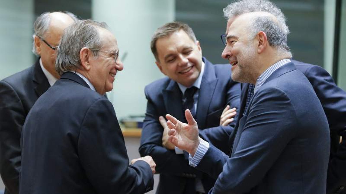 Un momento de la última reunión de los ministros de Economía y Finanzas de la Eurozona. EFE