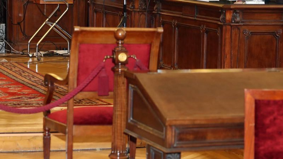 'Banquillo' de los acusados en la Audiencia Provincial de León.