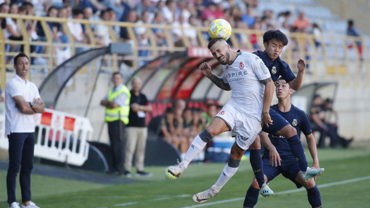 Kubo, la nueva sensación para el madridismo, jugó como titular. JESÚS F. SALVADORES