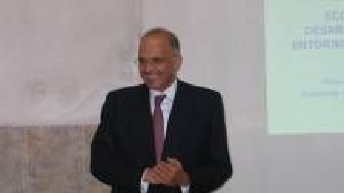 Manuel Gago es el presidente del consejo directivo de AED