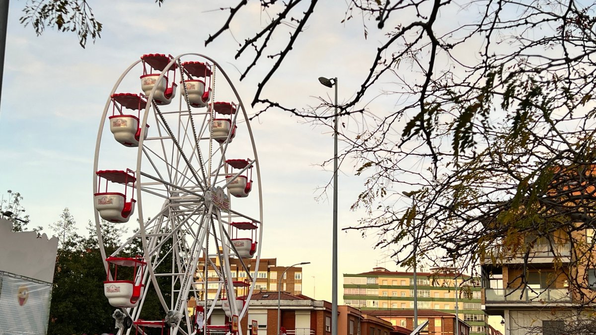 Atracciones infantiles en León. DL