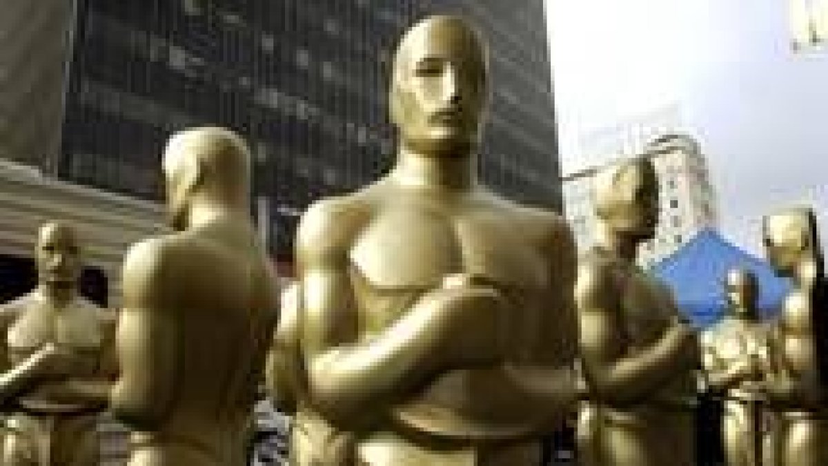 Los Oscar ante el teatro Kodak el día de la gala del año pasado