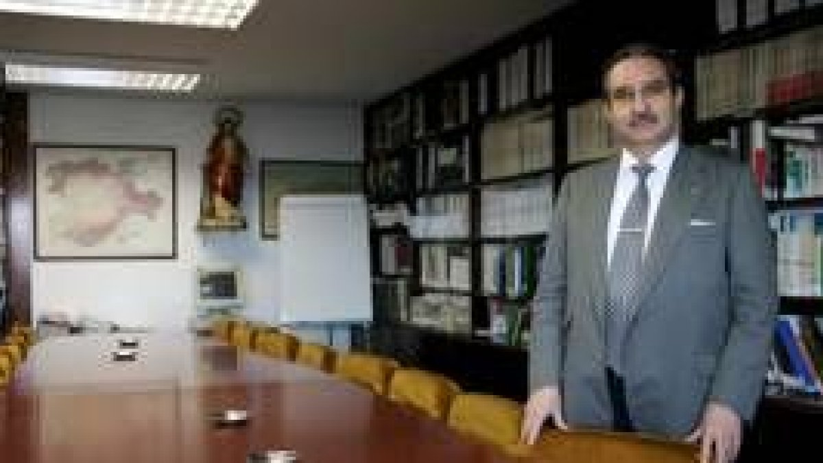 Fernando Fernández San Elísa es el director del Colegio Oficial de Ingenieros de Minas