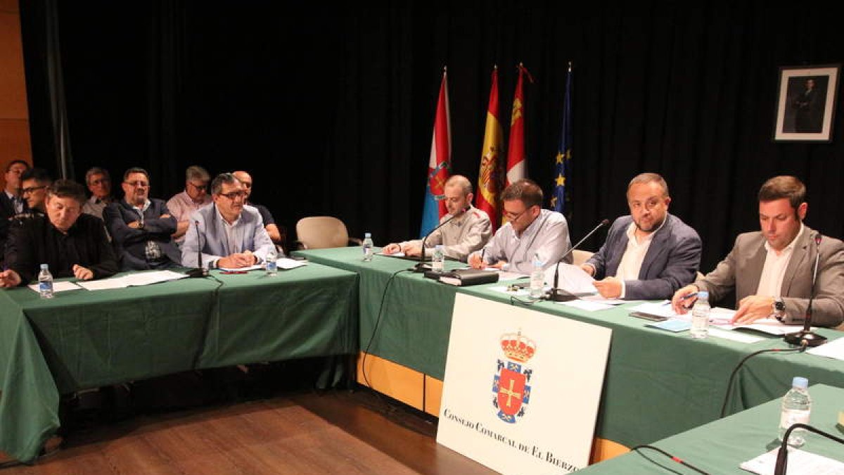 El Consejo Comarcal espera tener más competencias administrativas que gestione su plenario. L. DE LA MATA