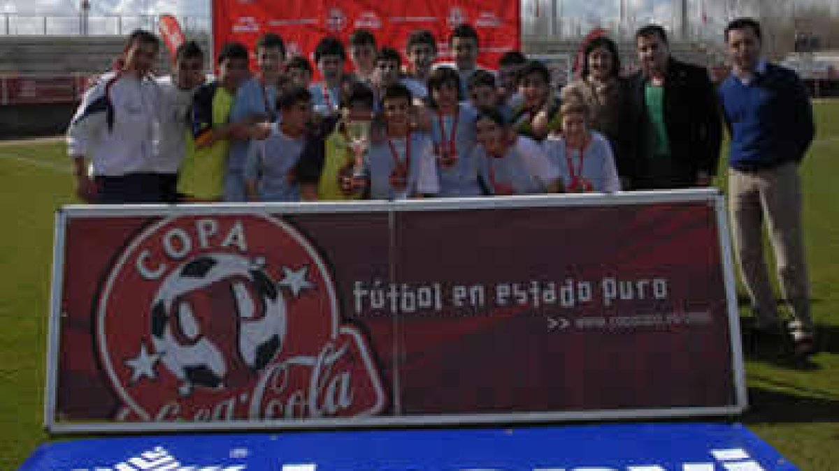 El Colegio Virgen Blanca se proclamó brillante campeón de la Copa Coca-Cola