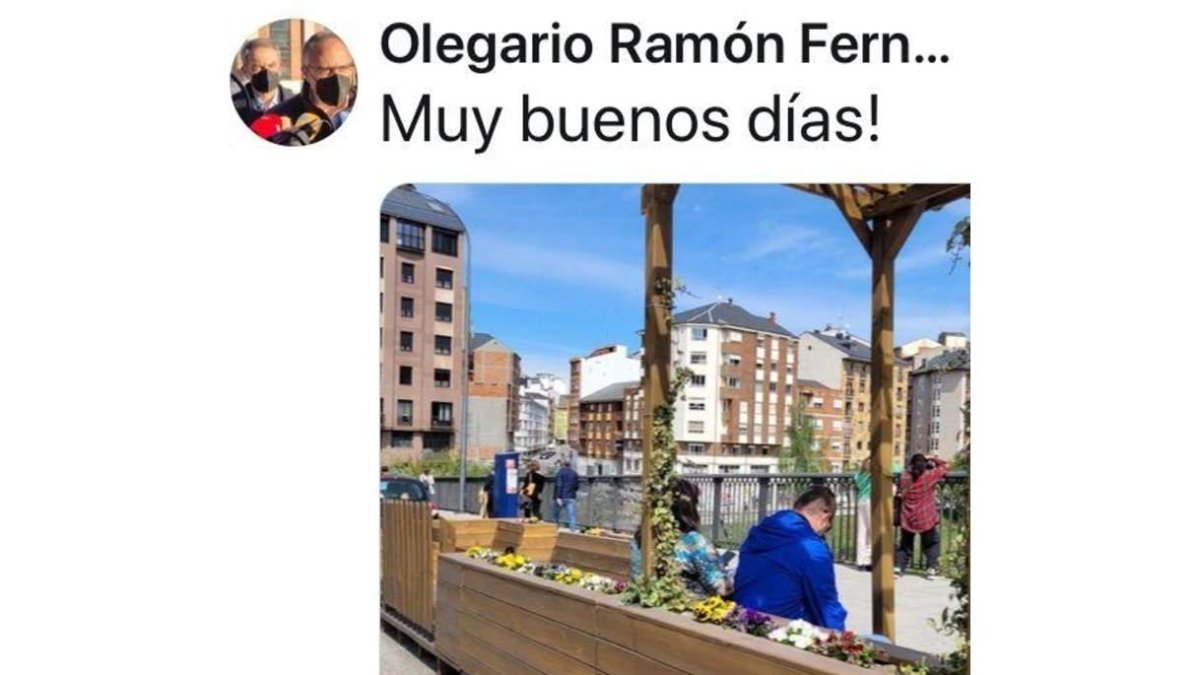 De izquierda a derecha, respuesta de Cartón sentado en el banco, el primer ‘tuit’ del alcalde y las fotos de Iván Castrillo y Lorena Valle. DL