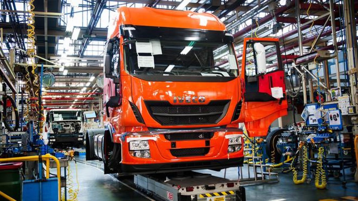Fábrica de camiones de Iveco, una de las marcas afectadas por multa de Bruselas.