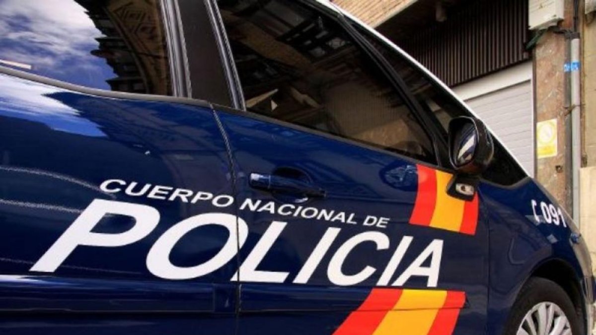 Vehículo de la Policía Nacional.