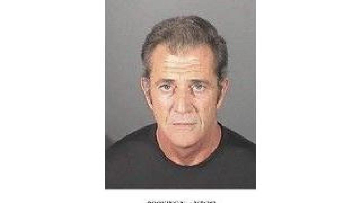 La ficha policial de Mel Gibson.