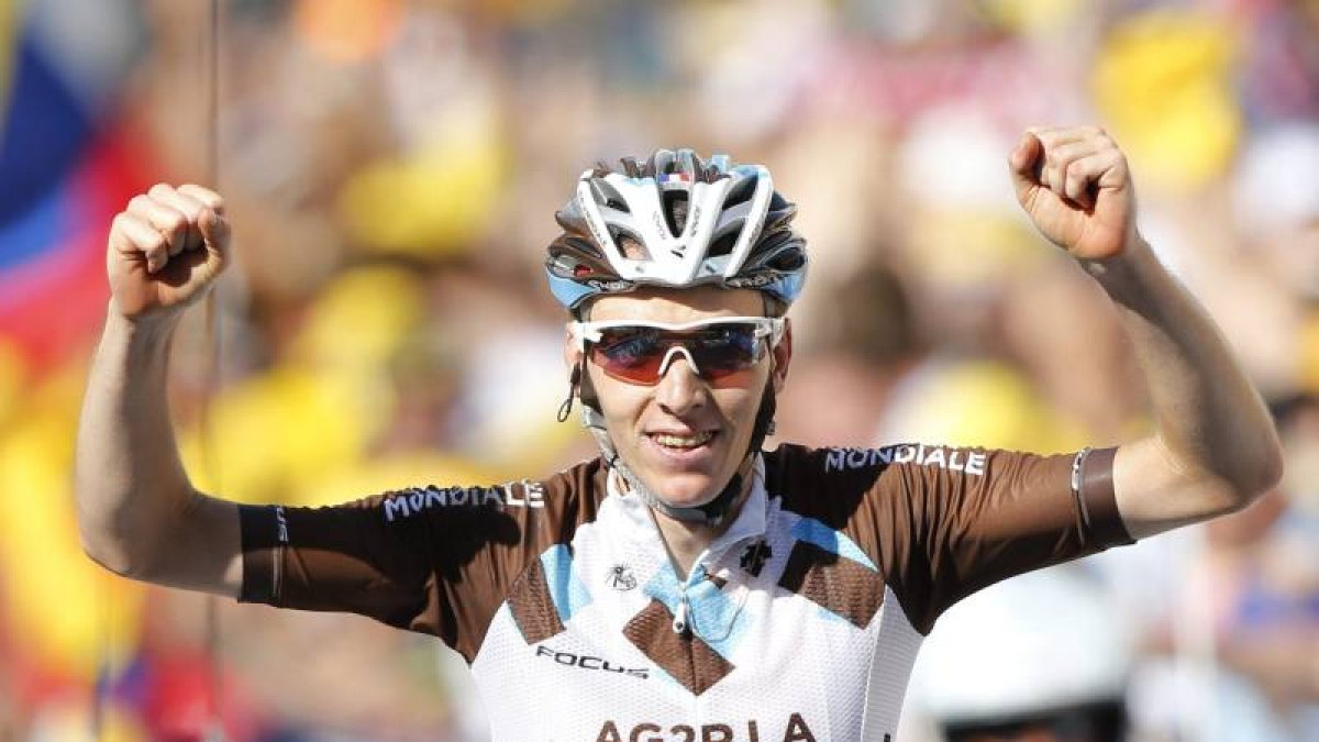 El ciclista francés Romain Bardet del Ag2r La Mondiale se impone en la 18ª etapa del Tour de Francia entre las localidades de Gap y Saint-Jean-de-Maurienne.