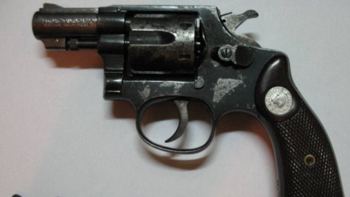Un revólver similar al que acabó con la vida de Isabel Carrasco
