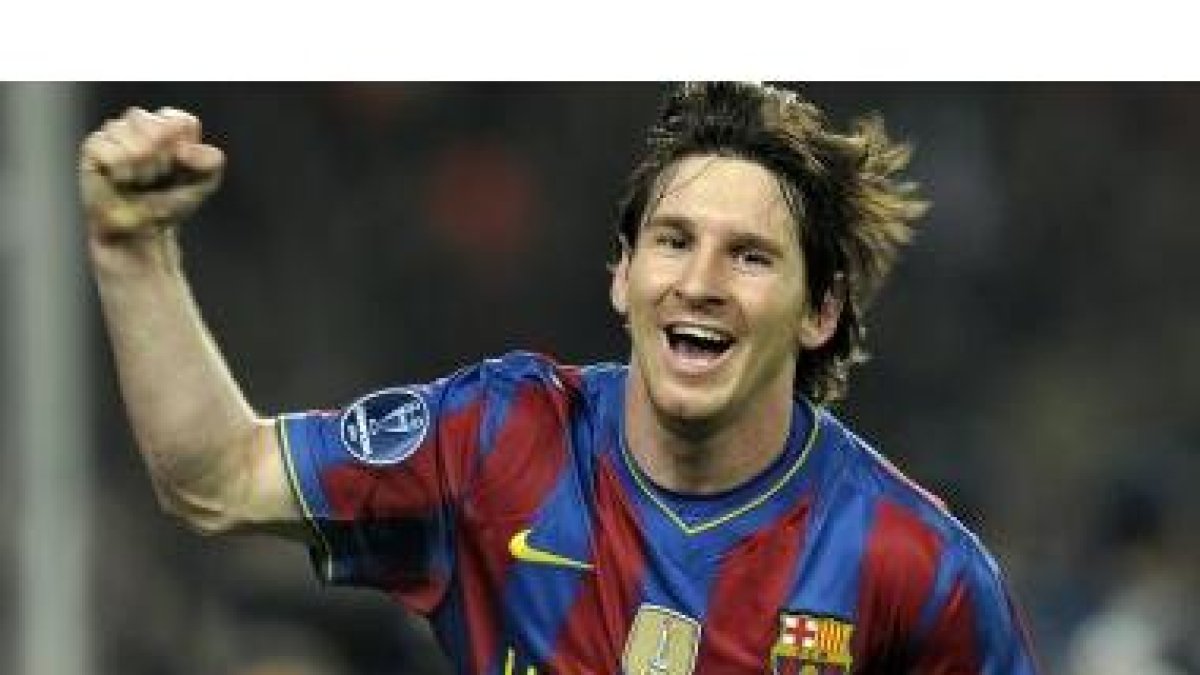 Leo Messi, celebrando uno de los cuatro goles que le marcó ayer al Arsenal.
