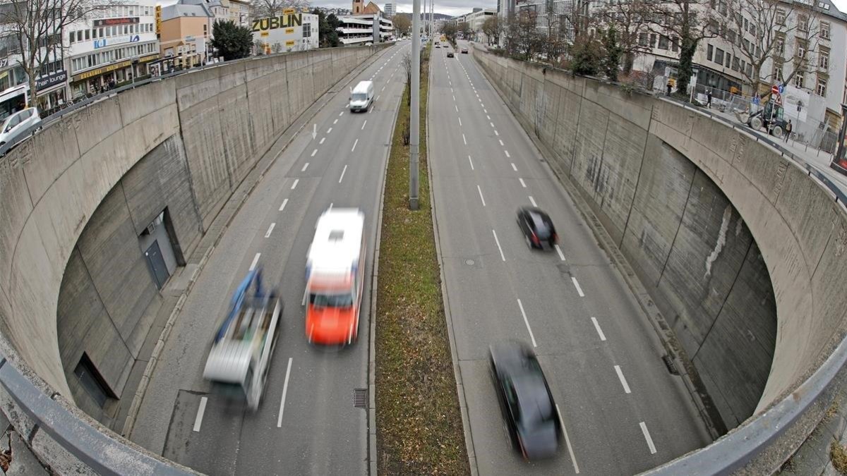 Carretera en Stuttgart (Alemania)