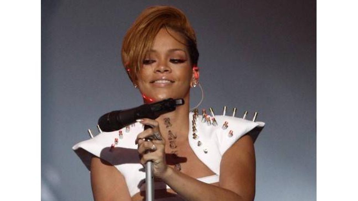 La cantante de Barbados durante la ceremonia de entrega de los premios Grammy en 2009 en Los Ángeles.