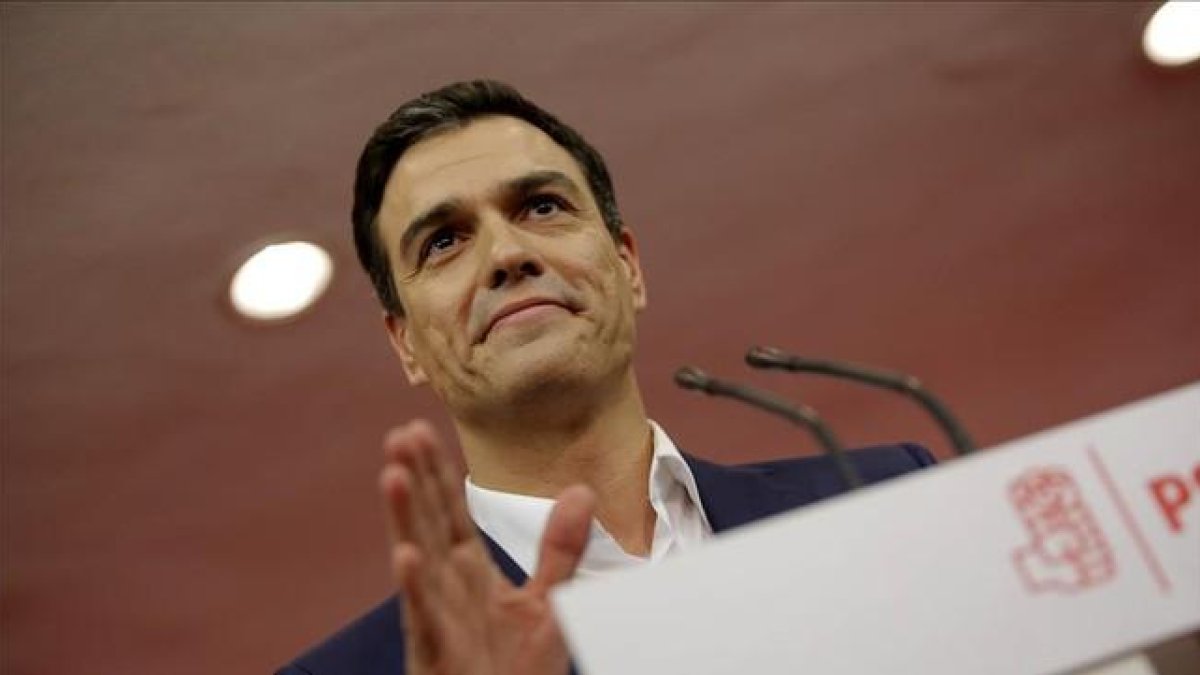 Pedro Sánchez ha declarado que se siente "fuerte" para formar un gobierno progresista.