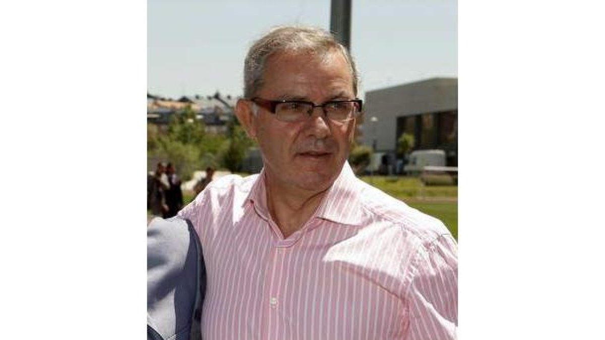 El periodista deportivo José Ángel de la Casa.