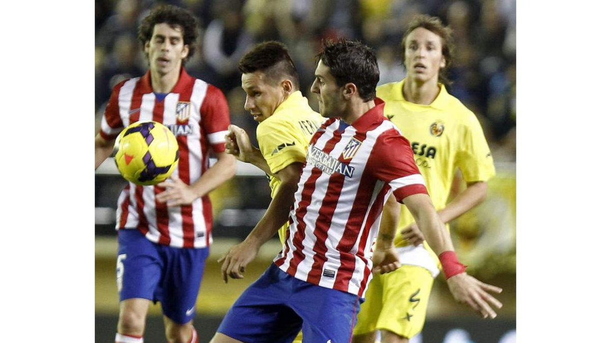 El Villarreal se impuso al Atlético en el medio del campo.
