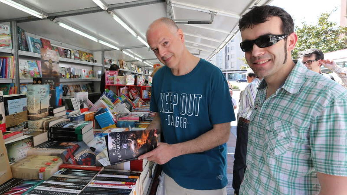 Valentín Carrera, ayer en la Feria del Libro.