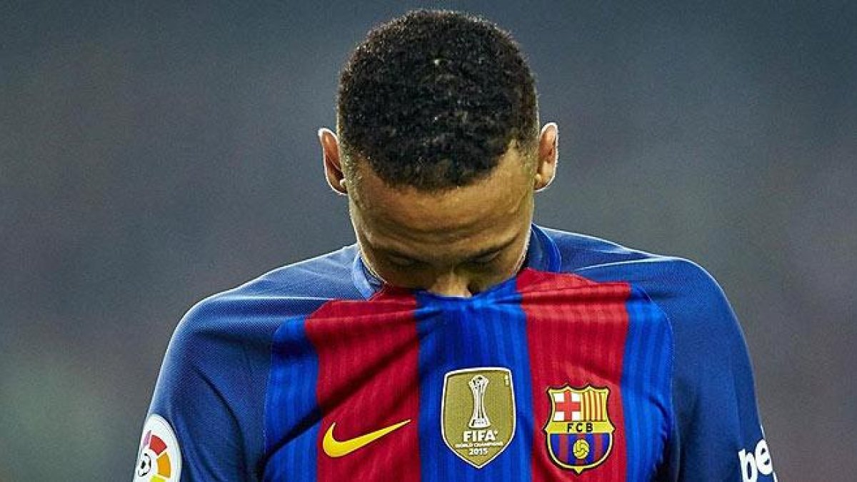 El juez procesa a Neymar, a sus padres y al Barça por su fichaje.