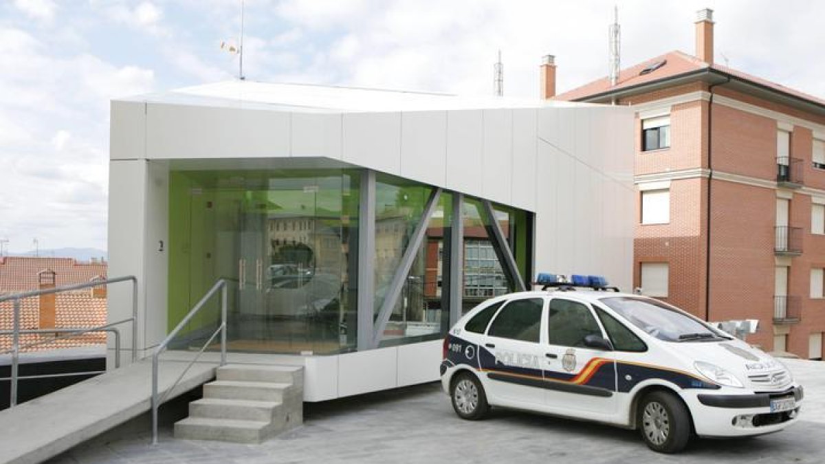 Comisaría del Cuerpo Nacional de Policía en Astorga.