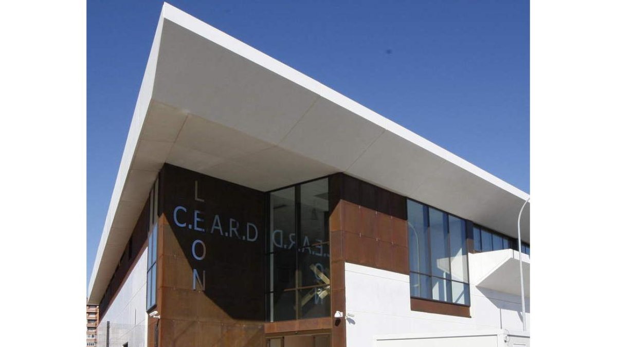 El Ceard ha dejado de ser un centro exclusivo de atletismo para abrirse a otras disciplinas.