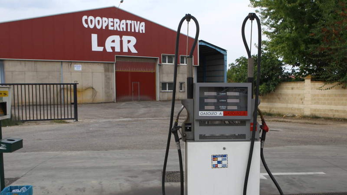Instalaciones que posee la Cooperativa LAR en Veguellina de Órbigo.