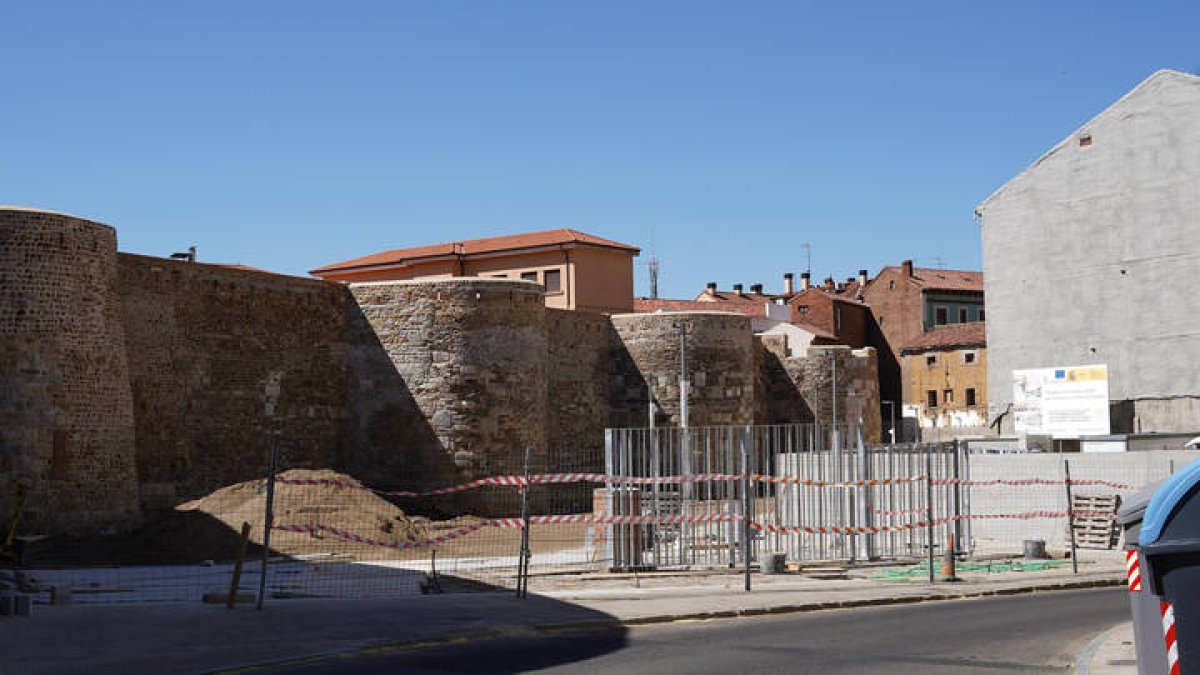 Tramo de la muralla en Era del Moro, MIGUEL F. B.