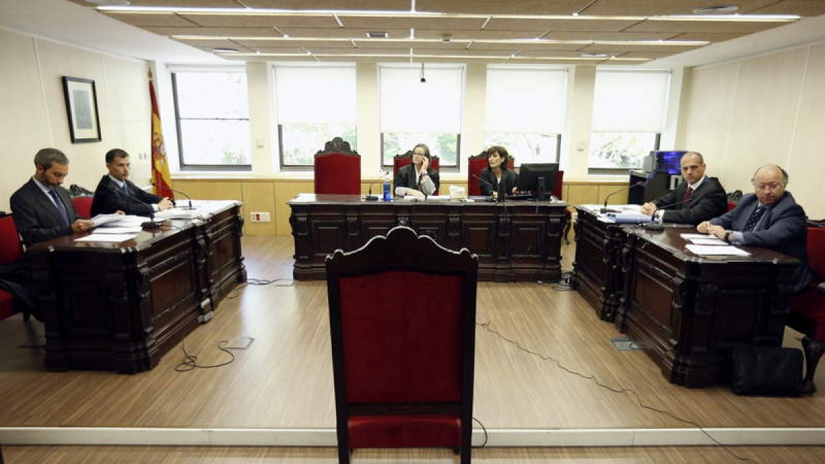 Un momento del juicio por el despido del PP de su ex tesorero Luis Bárcenas.