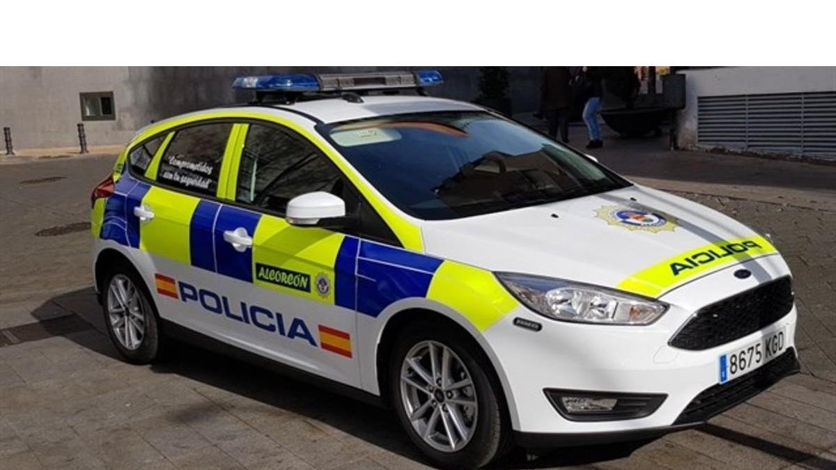 Un coche de la Policía municipal de Alcorcón. /