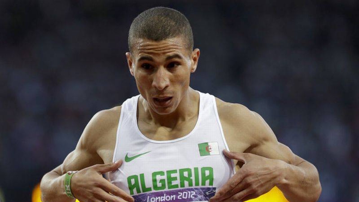 El atleta argelino Taoufik Makhloufi, tras clasificarse para la final de 1.500 metros.