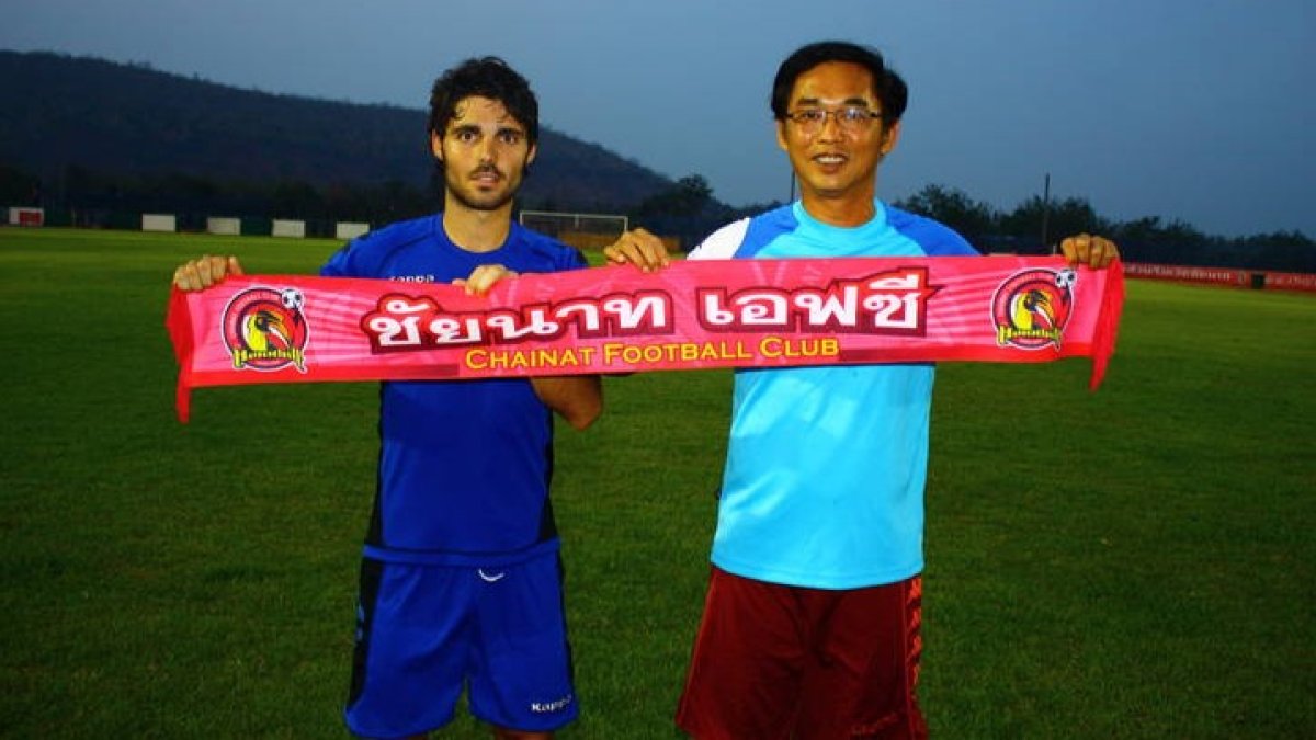 Galán fue el primer español que jugó en la máxima categoría del fútbol tailandés. DL