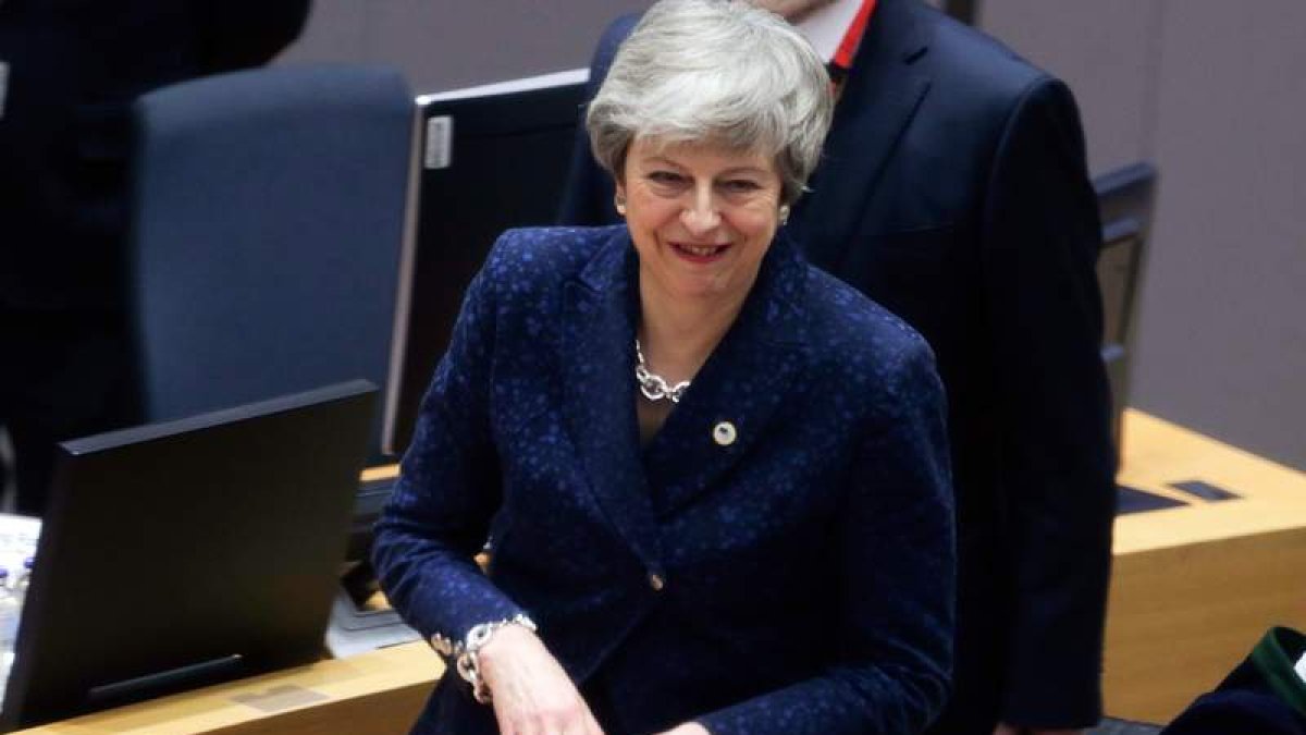 La primera ministra británica, May, durante la cumbre celebrada en el Consejo Europeo. A. OIKONOMOU