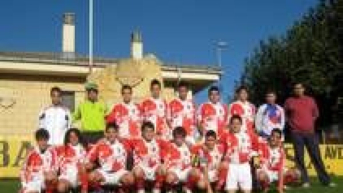 Formación del equipo del CD La Bañeza A, campeón del grupo 1 de la 2.ª División Provincial Cadete