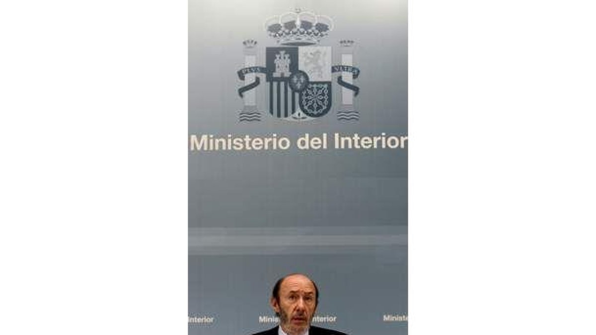 Alfredo Pérez Rubalcaba, en la rueda de prensa de ayer.