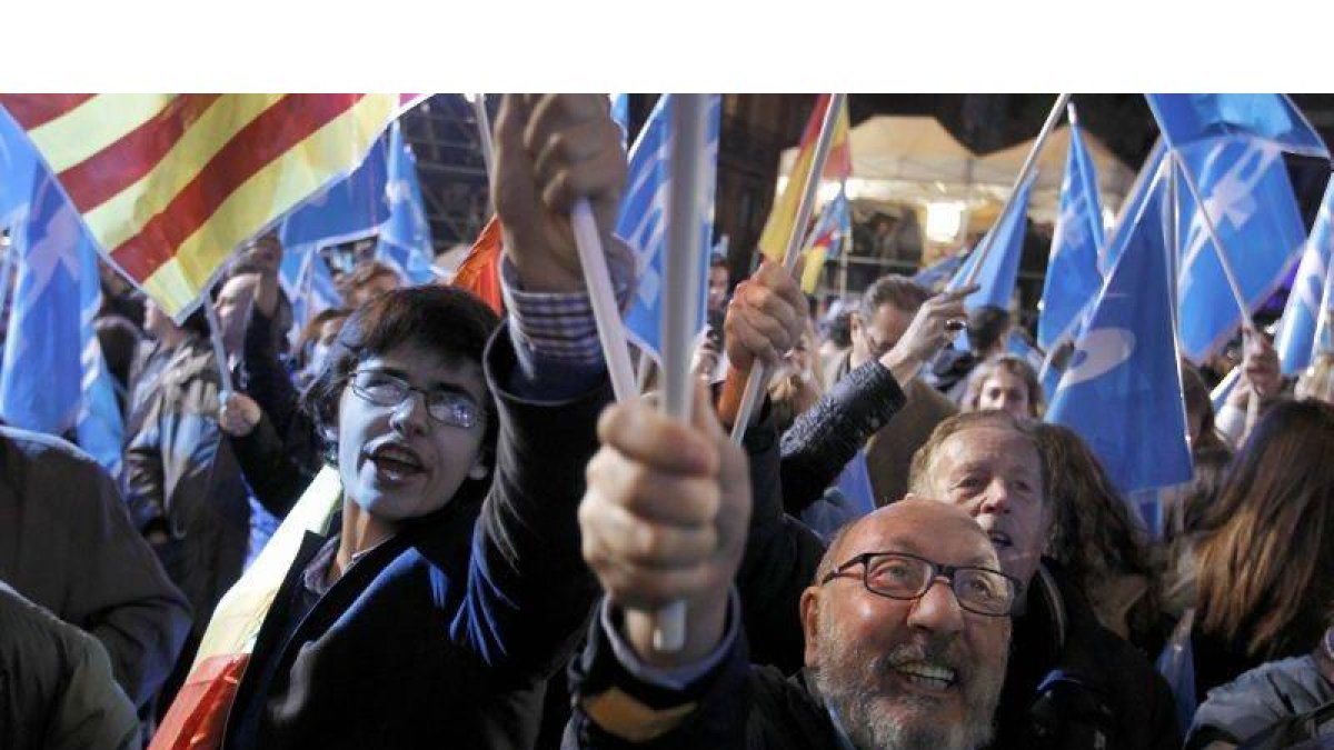 Ambiente en la sede del Partido Popular.