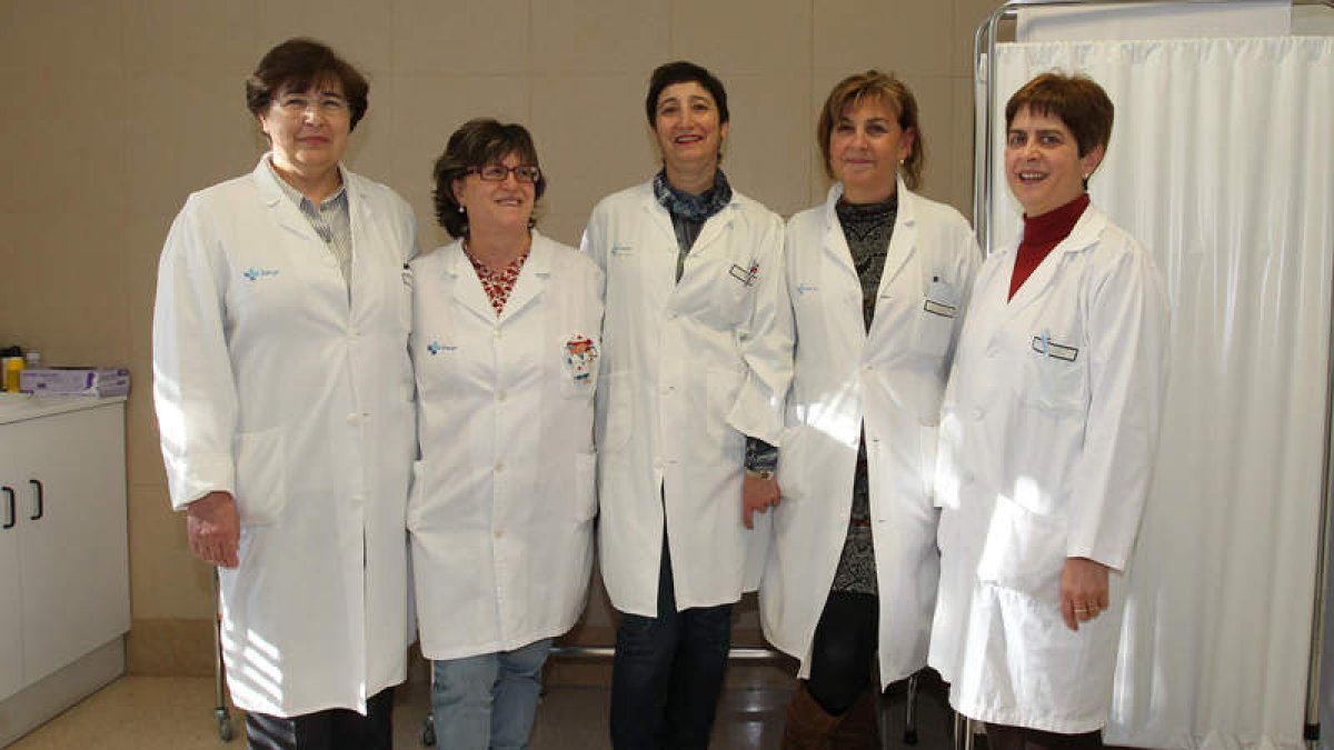 Parte del equipo responsable de Enfermería de León.