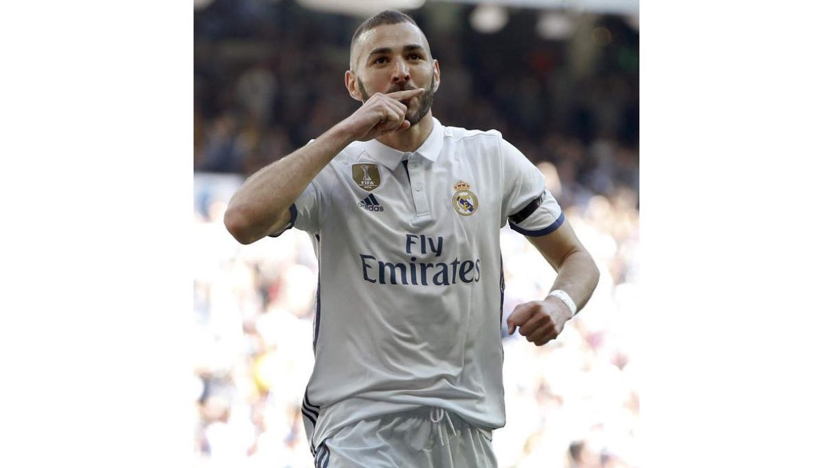 Benzema fue el mejor del Real Madrid y el autor del primer gol de los de Zidane. BALLESTEROS