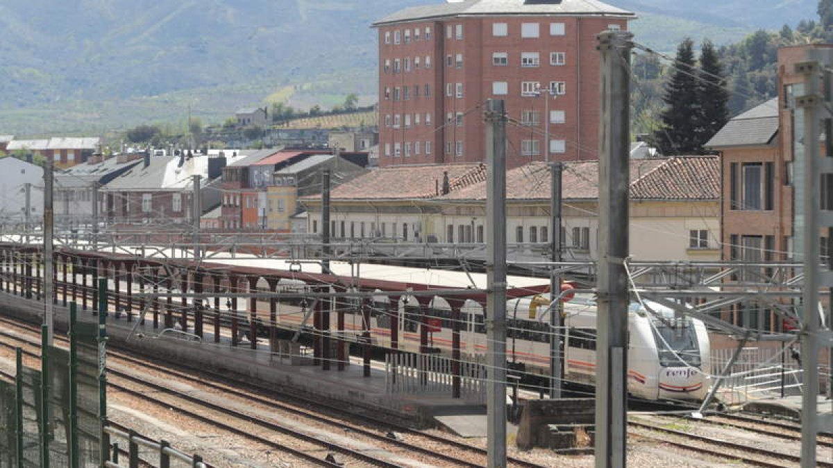 Imagen de archivo de la estación de Ponferada. DL