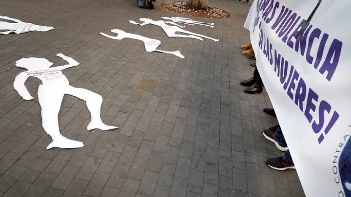 Manifestación contra la violencia de género. RAMÓN DE LA ROCHA