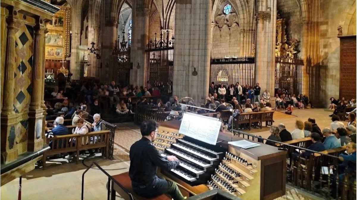 Imagen de archivo de un concierto de Francisco Javier Jiménez Martínez en la Catedral de León. DL