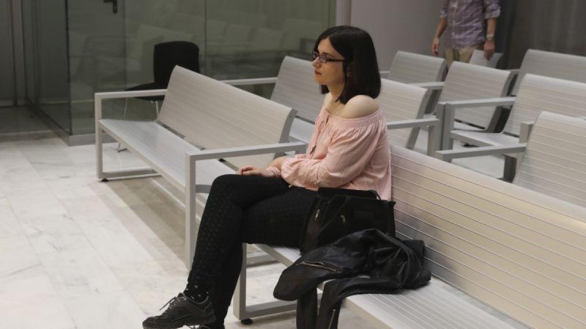 La tuitera murciana Cassandra, este miércoles, durante el juicio en la Audiencia Nacional.