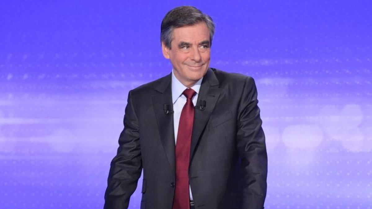 Franços Fillon, durante el debate de candidatos a las primarias de la derecha francesa, en France 2.