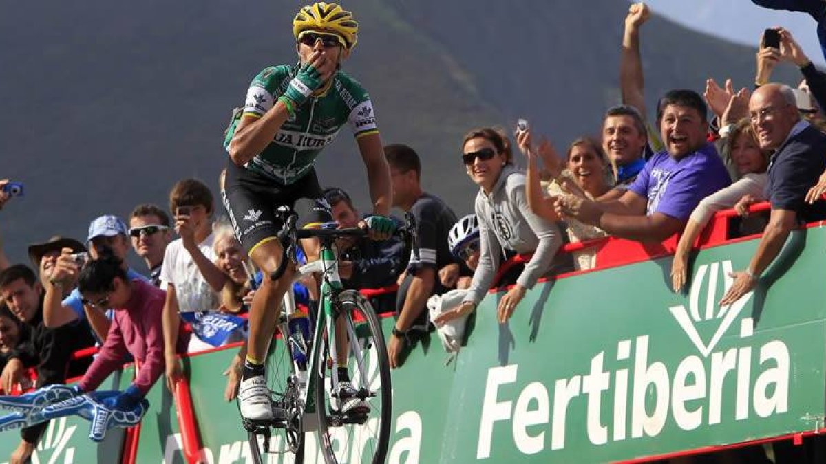La imagen muestra el apoyo de Fertiberia al ciclismo en la última edición de la Vuelta a España.