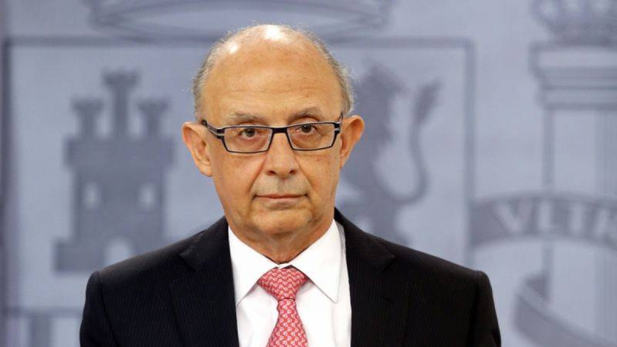 Cristóbal Montoro.