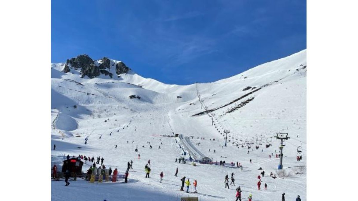 Estación de esquí de San Isidro, este fin de semana. DIÙTACIÓN DE LEÓN